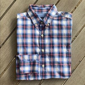 American eagle button down